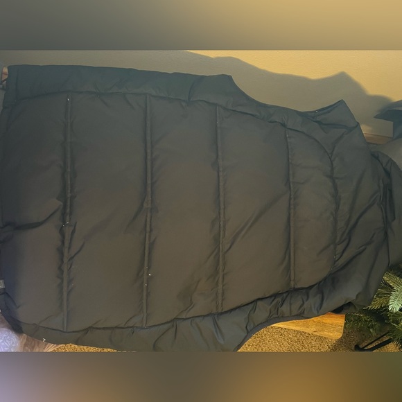 Helly Hansen black Down vest size M - Picture 3 of 4